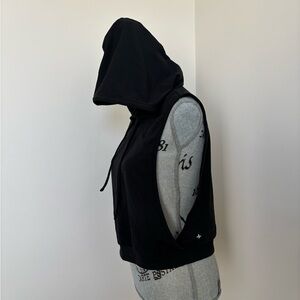 Halara hooded sleeveless crop tank